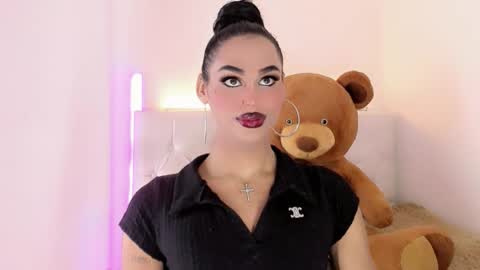 amal_baddel_ online show from January 17, 6:17 pm