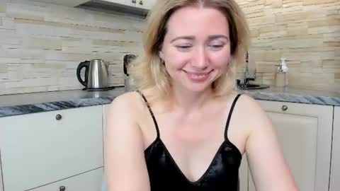 Amanda   insta amanda    grey online show from July 29, 3:34 pm