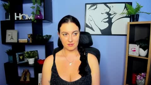 Amanda online show from April 2, 1:51 pm