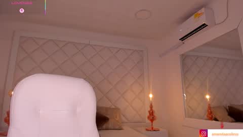 Snapshot of amanda_colin chatting on October 4, 1:25 am Amanda online show from October 4, 1:25 am