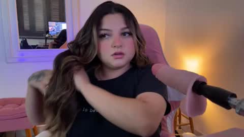 Amandha online show from November 4, 4:41 pm