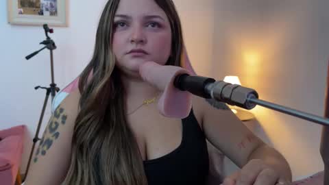 Amandha online show from March 3, 6:15 pm