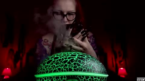 Goddess Amanita online show from February 6, 11:57 am