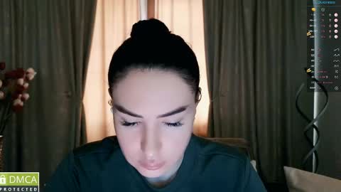 amara campbell online show from April 12, 3:32 am