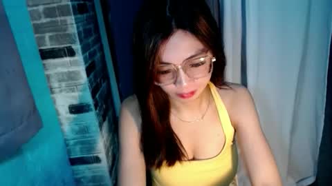 BELLA online show from June 4, 5:02 am