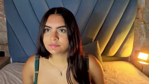 amarahanks_ online show from November 4, 12:28 pm