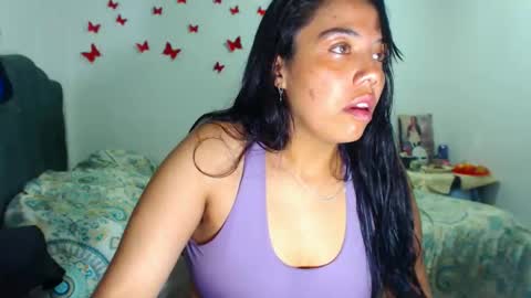 Amara Julia online show from October 29, 3:52 am