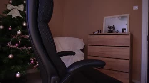 amateur_fitbabex online show from December 19, 7:15 am