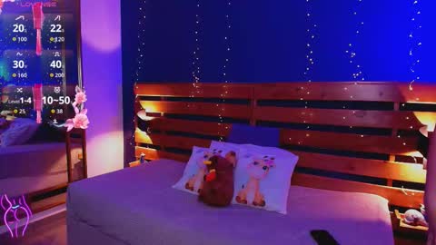 Snapshot of ambar_lover chatting on October 19, 8:13 pm Ambar online show from October 19, 8:13 pm