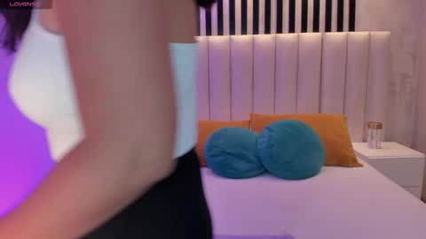 Ambar  online show from February 13, 12:19 pm