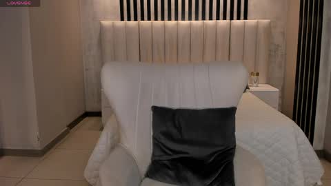 Ambar  online show from April 4, 12:01 pm