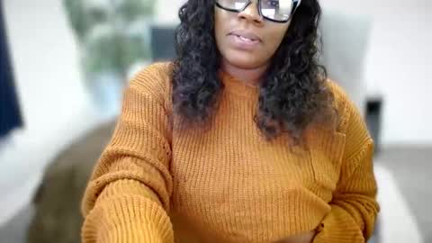 Snapshot of ambarose88 chatting on October 31, 4:40 pm Amoya online show from October 31, 4:40 pm