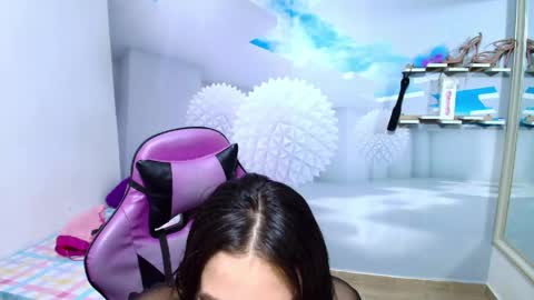 ambel_rose online show from May 7, 2:07 am