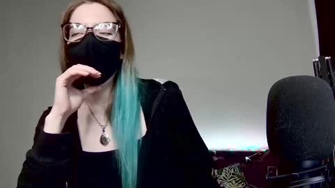 Snapshot of amber_candyfloss chatting on February 9, 4:14 am Amber non-nude model online show from February 9, 4:14 am