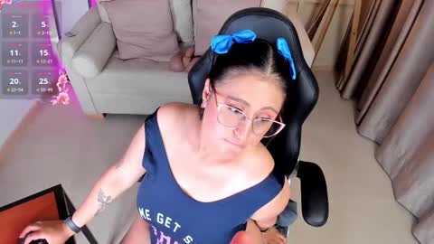 Amber online show from January 9, 4:18 am