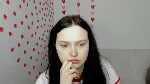 call me Amber online show from March 28, 2:18 pm