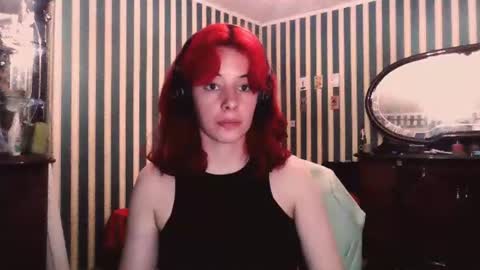 amberrrdolll online show from June 30, 8:18 pm