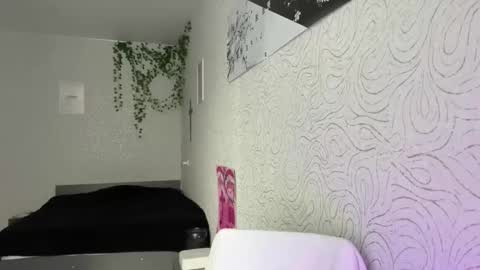 Alica online show from November 23, 10:02 am