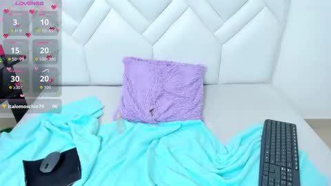 Amelia02  online show from March 19, 2:55 pm