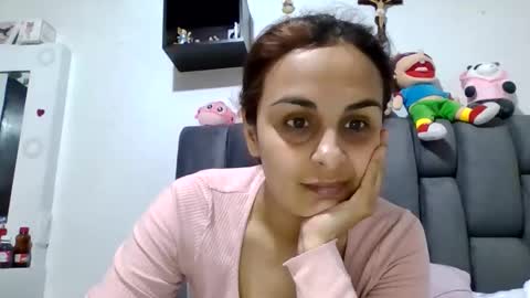 amelia online show from February 8, 3:43 am