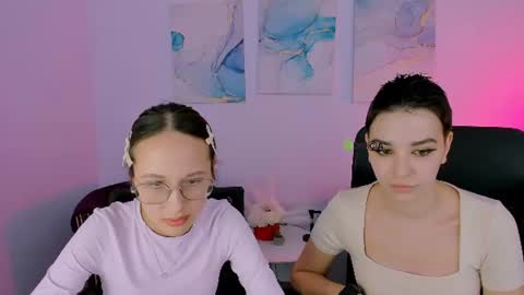 amelia_sun1 online show from June 27, 9:37 am
