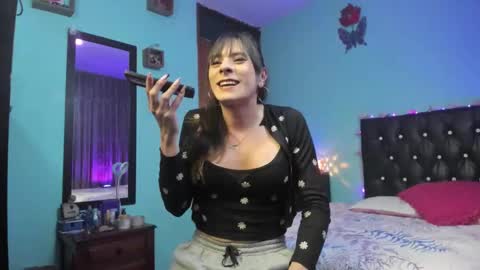 ameliasexdoll online show from September 17, 10:46 pm