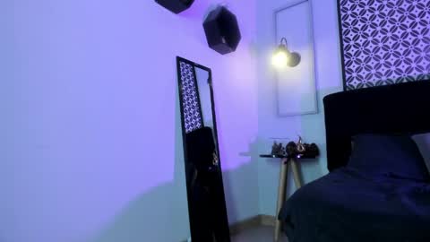 amelie online show from May 30, 5:11 pm