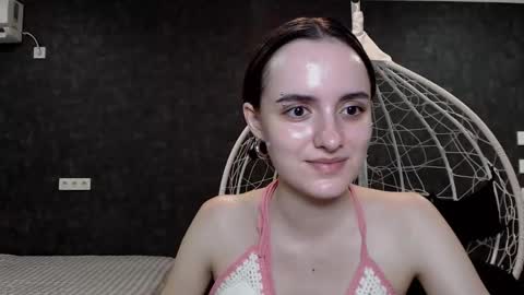 ameliebanshee online show from October 13, 2:30 pm