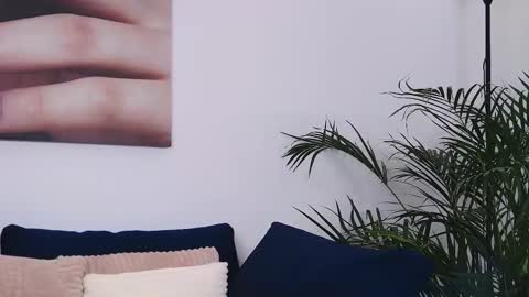 Amelie online show from November 1, 7:51 am