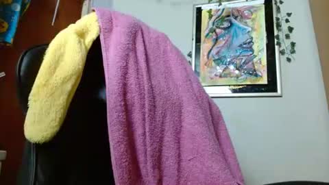 Mari online show from February 2, 1:19 pm