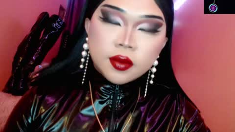 Queen Mireska online show from May 9, 5:19 pm