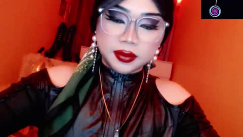 Queen Mireska online show from March 12, 4:22 pm
