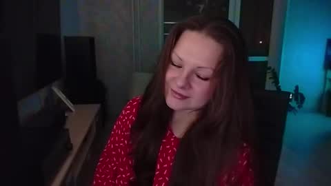 Mila online show from November 15, 10:00 pm