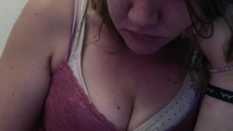 amileamariestar online show from December 4, 4:37 am