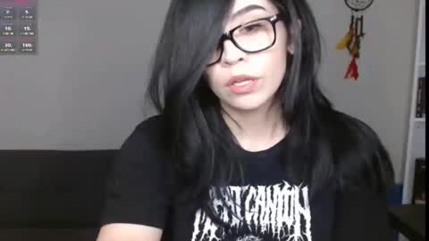 amilust online show from February 15, 10:08 pm