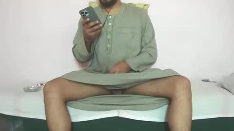 Amir online show from October 19, 8:30 am