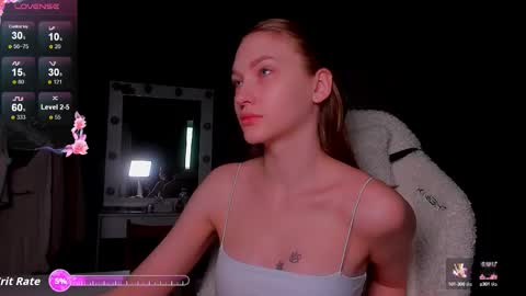 Snapshot of ammi_bliss chatting on September 23, 3:33 am Ammi online show from September 23, 3:33 am