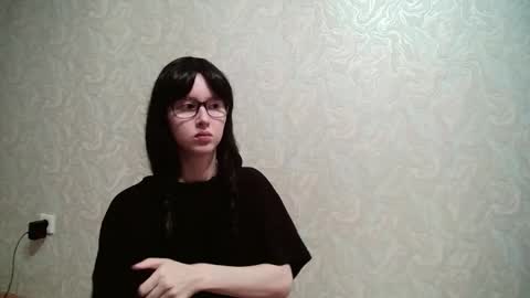 Amomira online show from December 15, 1:56 am