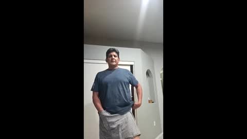 amontenelw online show from April 18, 9:22 am