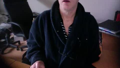 Amor2200 online show from January 24, 10:00 am