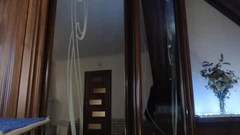 amorelara online show from February 14, 7:38 am