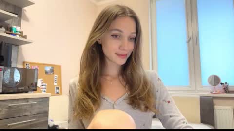 amy_meoww online show from February 11, 1:04 pm