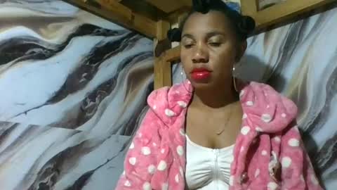 Amyatche online show from June 22, 5:37 am
