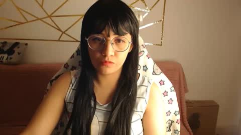 Amy Lee online show from January 11, 4:18 am