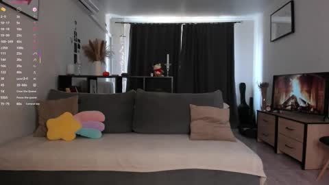 Amy online show from March 15, 8:51 am