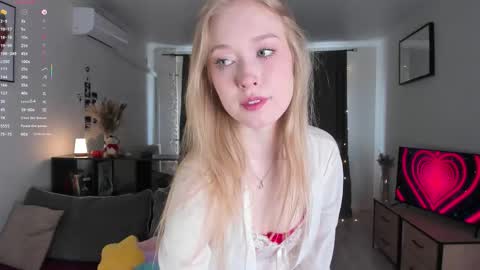 Amy online show from February 13, 6:39 am