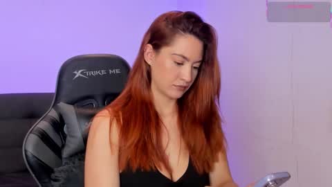 Amy online show from March 7, 1:38 am