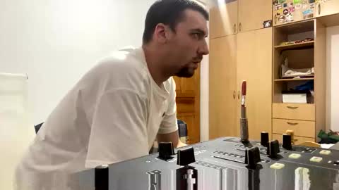 amyyrlikesdeep online show from November 14, 6:48 am