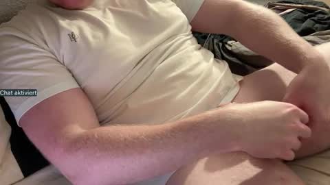 an0nym0us_usr online show from October 4, 10:07 pm