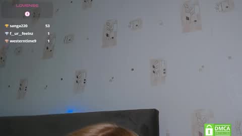 Snapshot of an_ross chatting on October 14, 4:32 pm Angelica online show from October 14, 4:32 pm